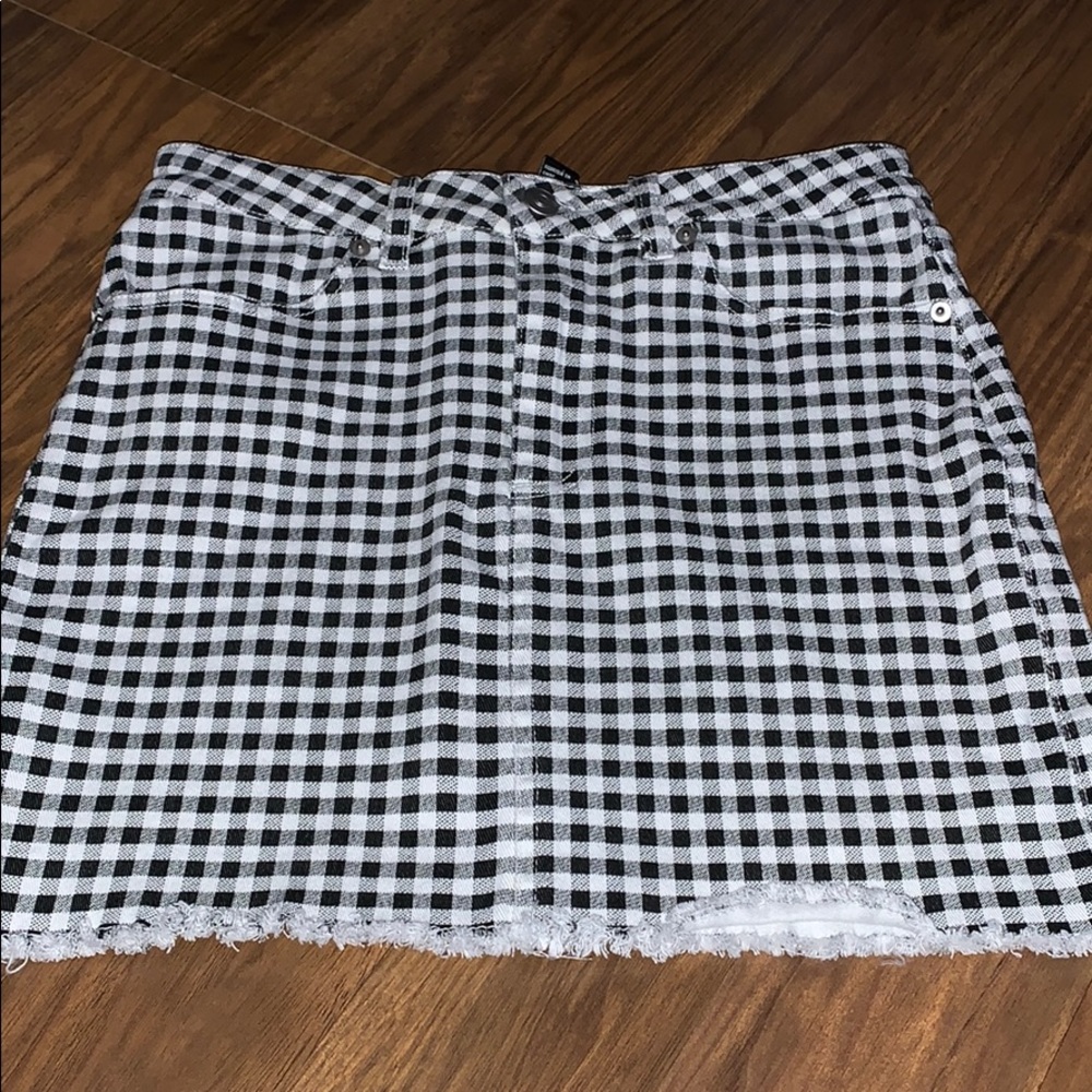 checkered skirt